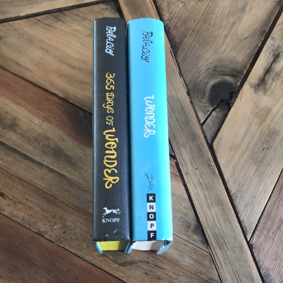 Wonder Hardcover Bundle - Picture 3 of 7